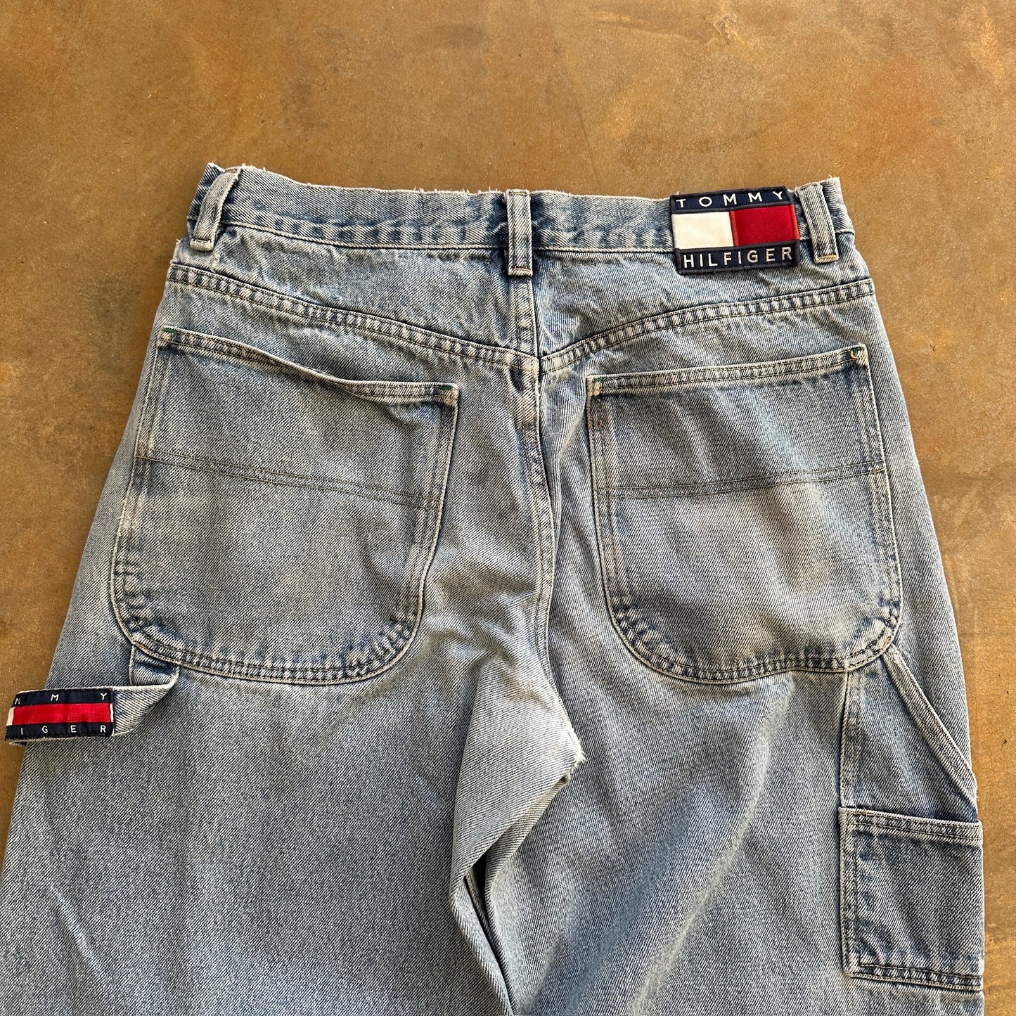 Tommy Hilfiger Baggy Skater Big Flag Carpenter Light Wash Jeans 00's - 32