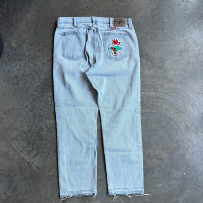 Wrangler Baggy Light Wash Jeans w/ Pyro Surf Patch - 36