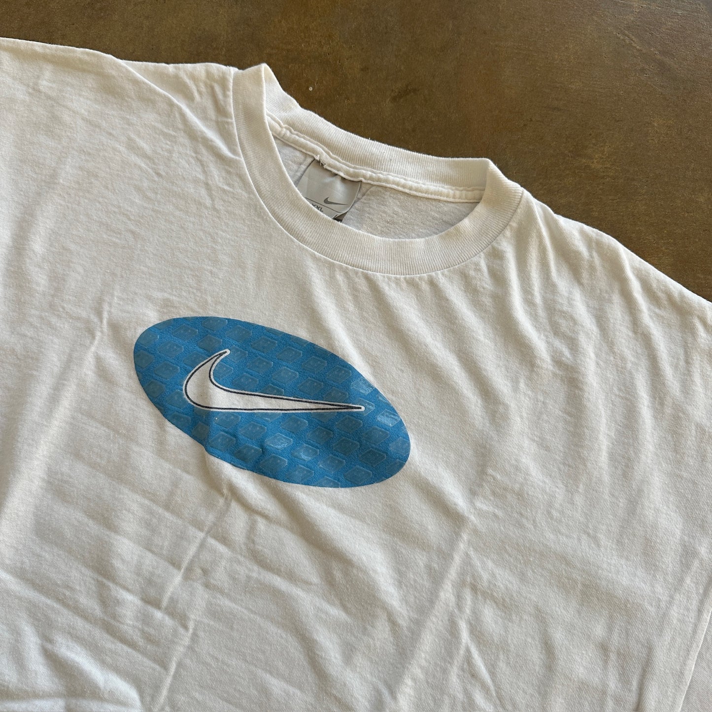 Nike Center Logo Graphic T Shirt Skater y2k Boxy Baggy 00's - 2XL