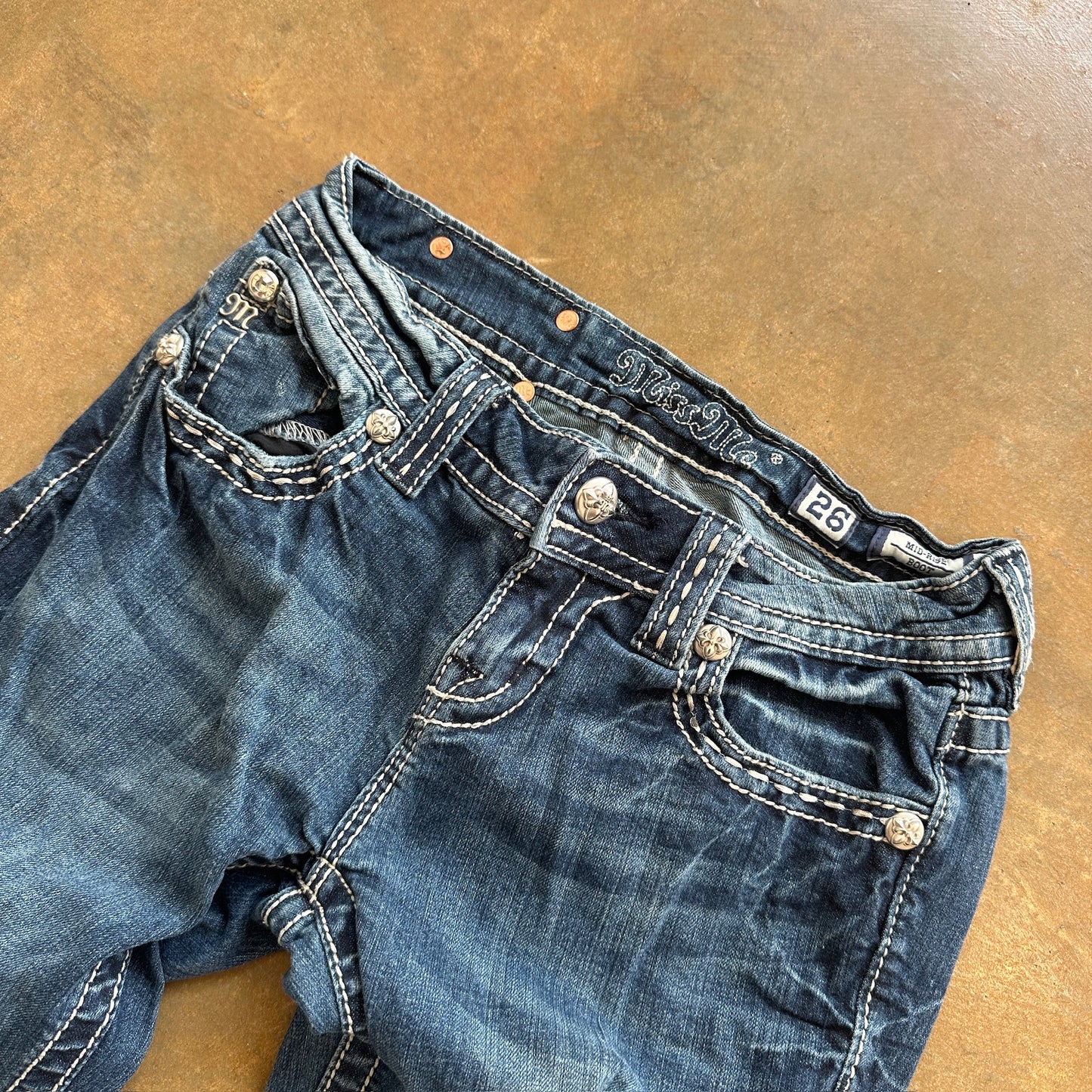 Miss Me Mid Rise Flare Bootcut Jeans Dark Wash Embellished Pockets 00's - 26