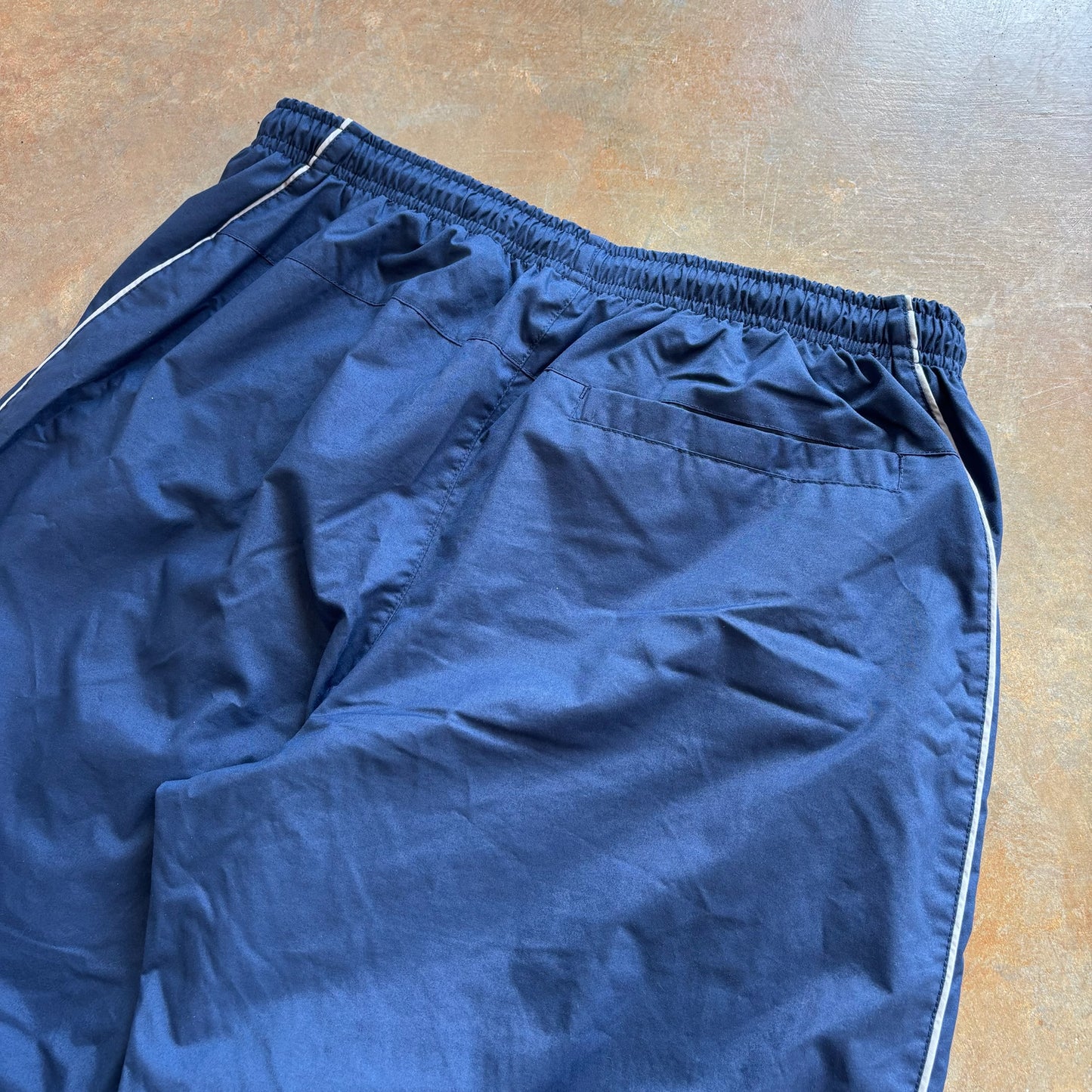 Nike Track Pants Navy Blue Mesh Lined 00's - L