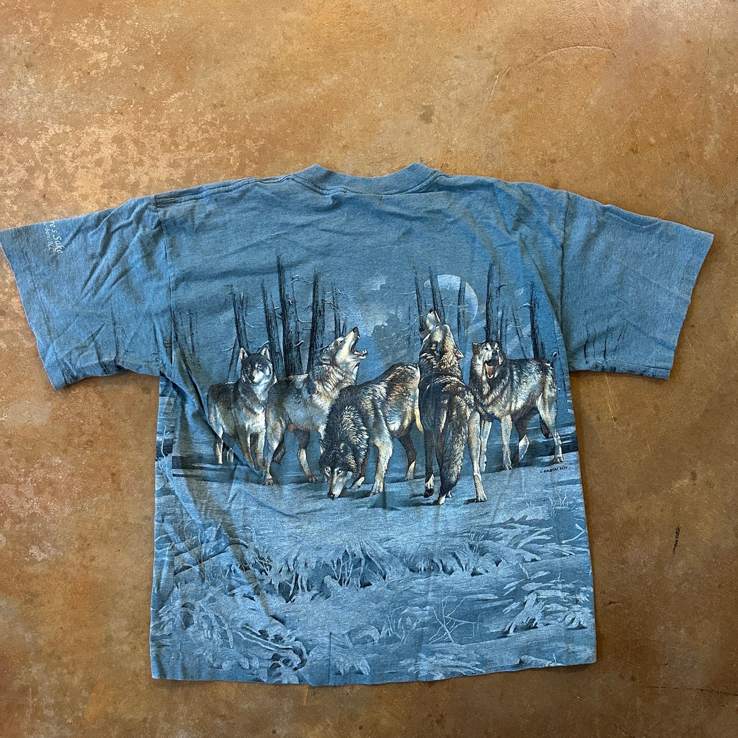 Wolf Signal Sport AOP Howling Graphic Shirt Nature 90's - M