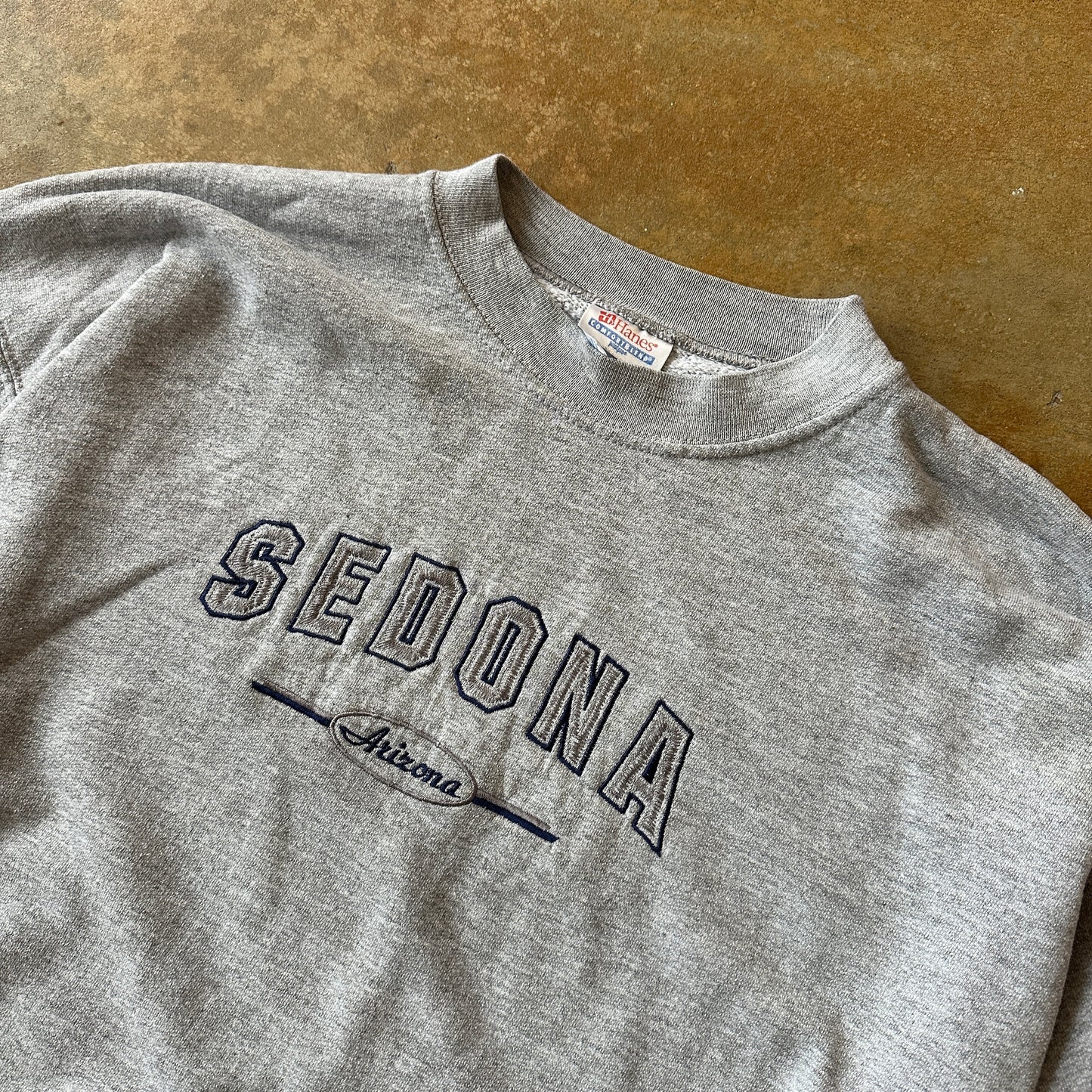 Sedona Arizona Embroidered Crewneck Sweatshirt Gray 90's - L