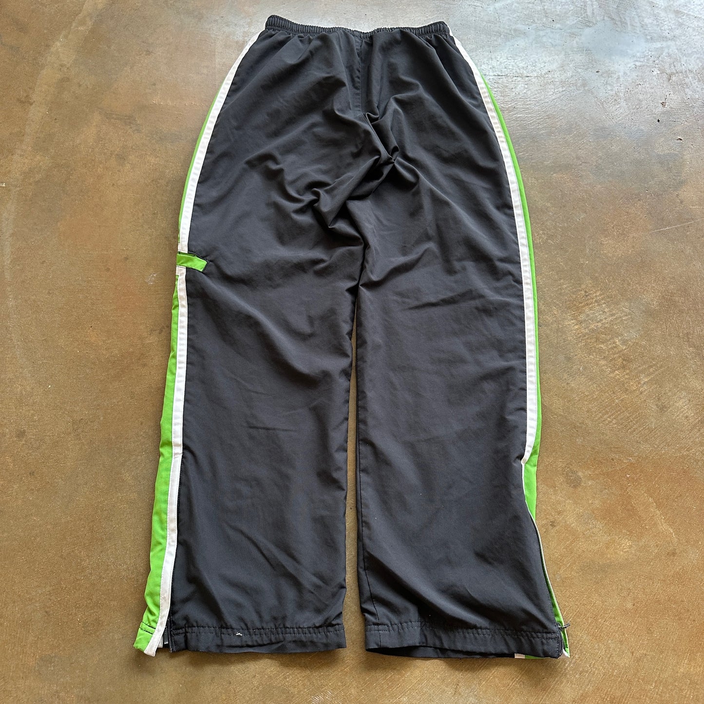 Nike Womens Baggy Track Pants Black Green Cotton Lined Y2K 00's - Womens XL