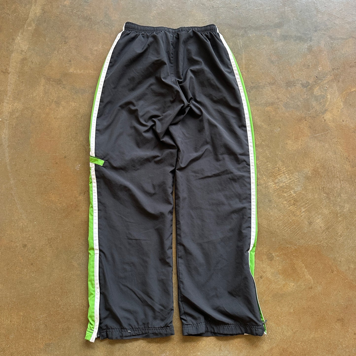 Nike Womens Baggy Track Pants Black Green Cotton Lined Y2K 00's - Womens XL
