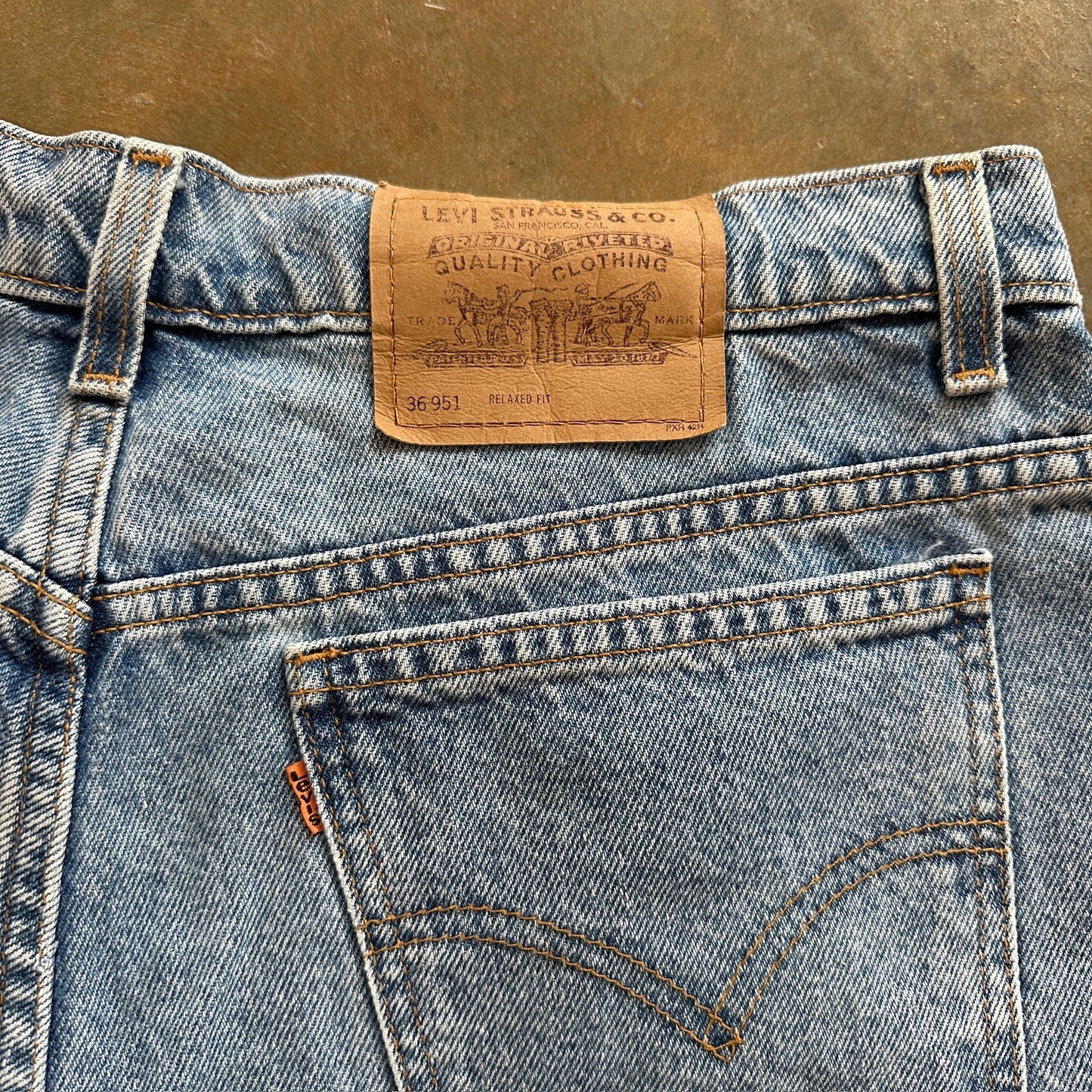 Levis 951 Relaxed Fit Baggy Orange Tab Womens Denim Jean Shorts 90's - 16