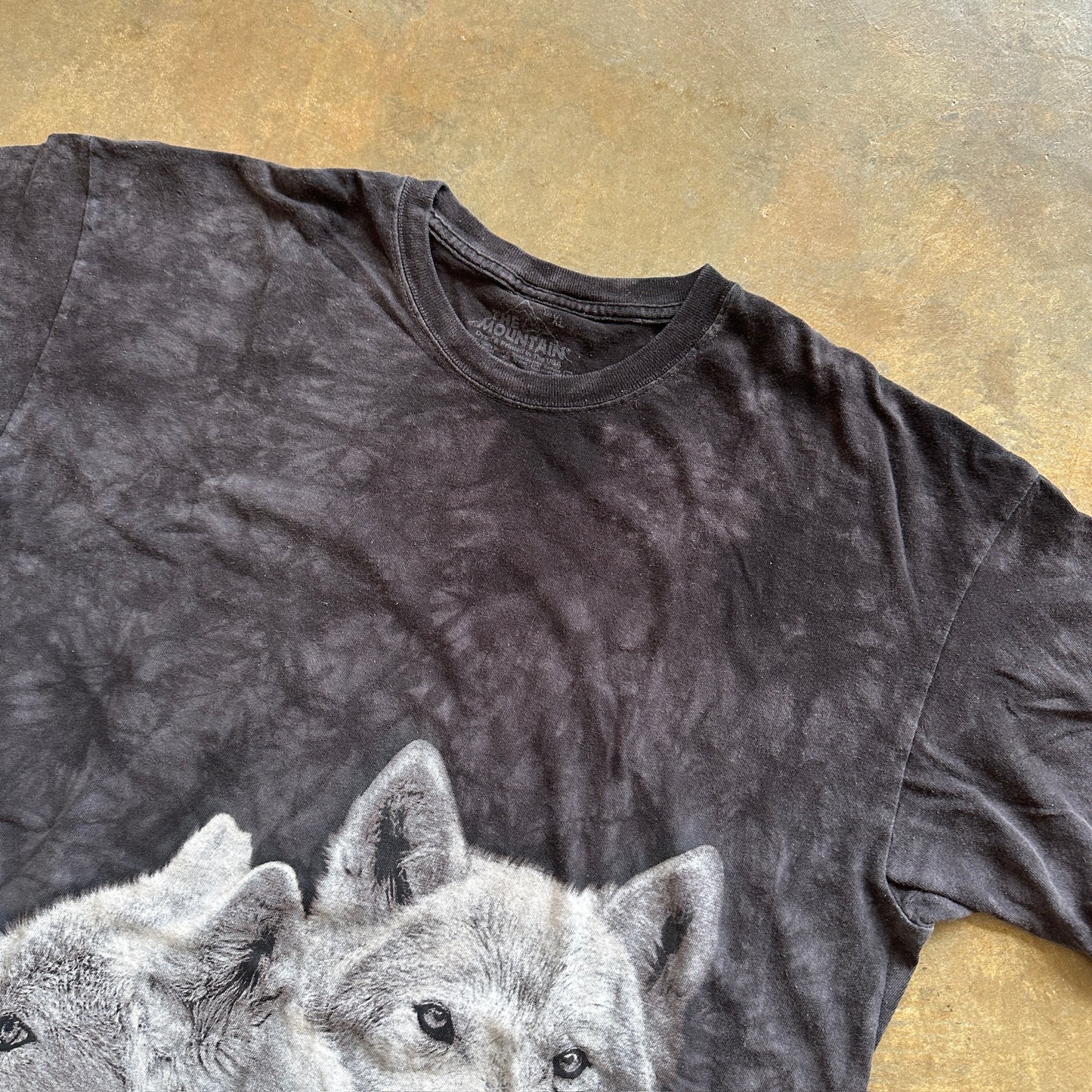 The Mountain Wolf Graphic Tie Dye Shirt 00's - XL