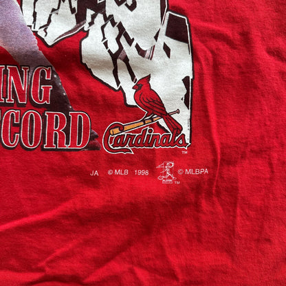 Mark McGwire Smashing Home Run Record Graphic Shirt 90's - M