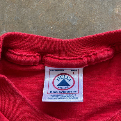 Mark McGwire Smashing Home Run Record Graphic Shirt 90's - M