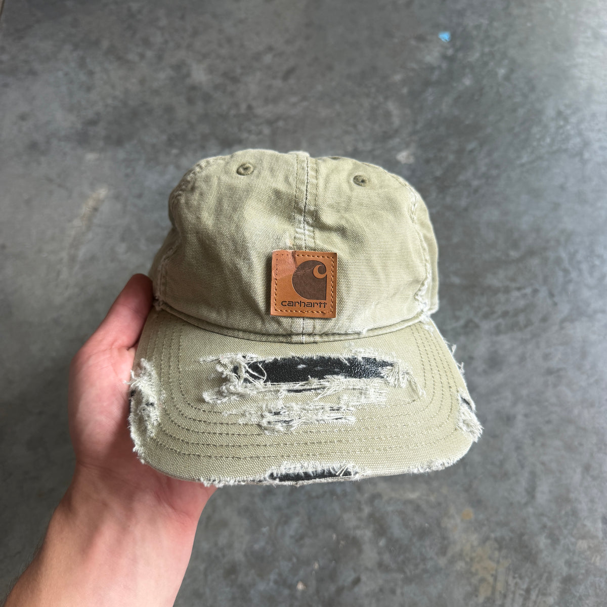 Carhartt Thrashed Faded Strapback Hat 00's - OSFA