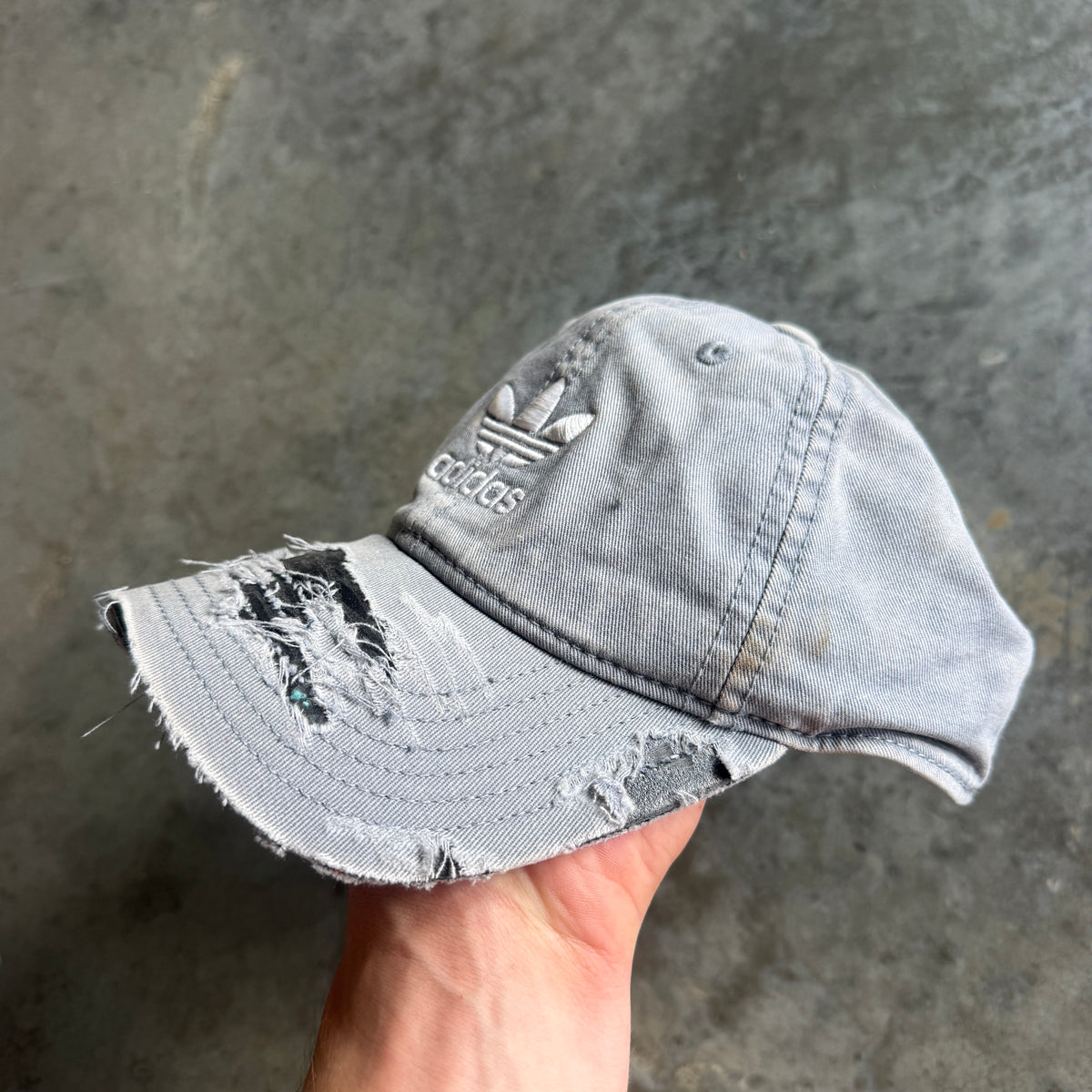 Adidas Trefoil Faded Thrashed Strapback Hat 00's - OSFA