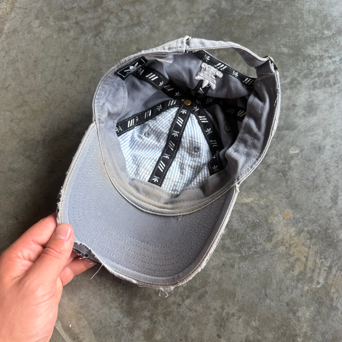 Adidas Trefoil Faded Thrashed Strapback Hat 00's - OSFA