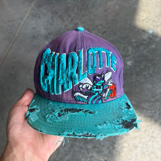 Charlotte Hornets Embroidered Thrashed Snapback Hat 00's - OSFA