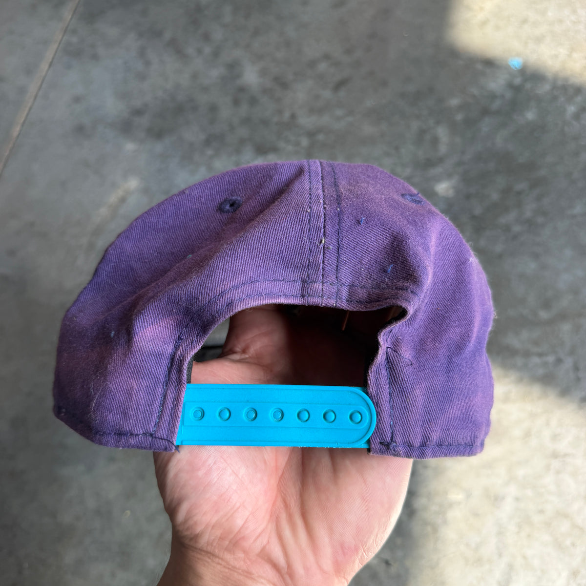 Charlotte Hornets Embroidered Thrashed Snapback Hat 00's - OSFA
