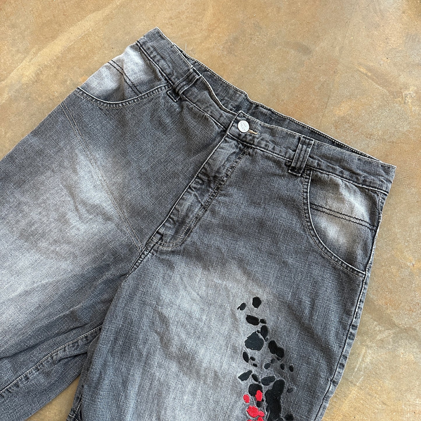 Lacoste Baggy Jean Shorts Black Embroidered Skater Dark Wash 90's - 36