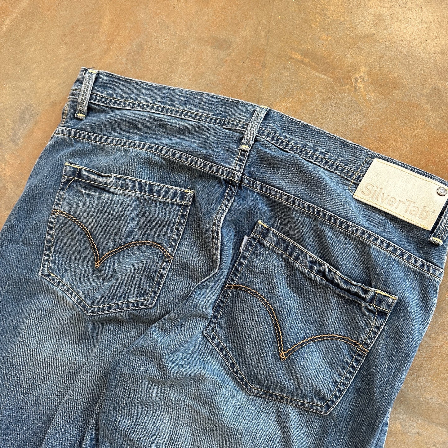 Levis Silvertab Loose Fit Wide Leg Baggy Skater y2k Blue Jeans 00's - 36