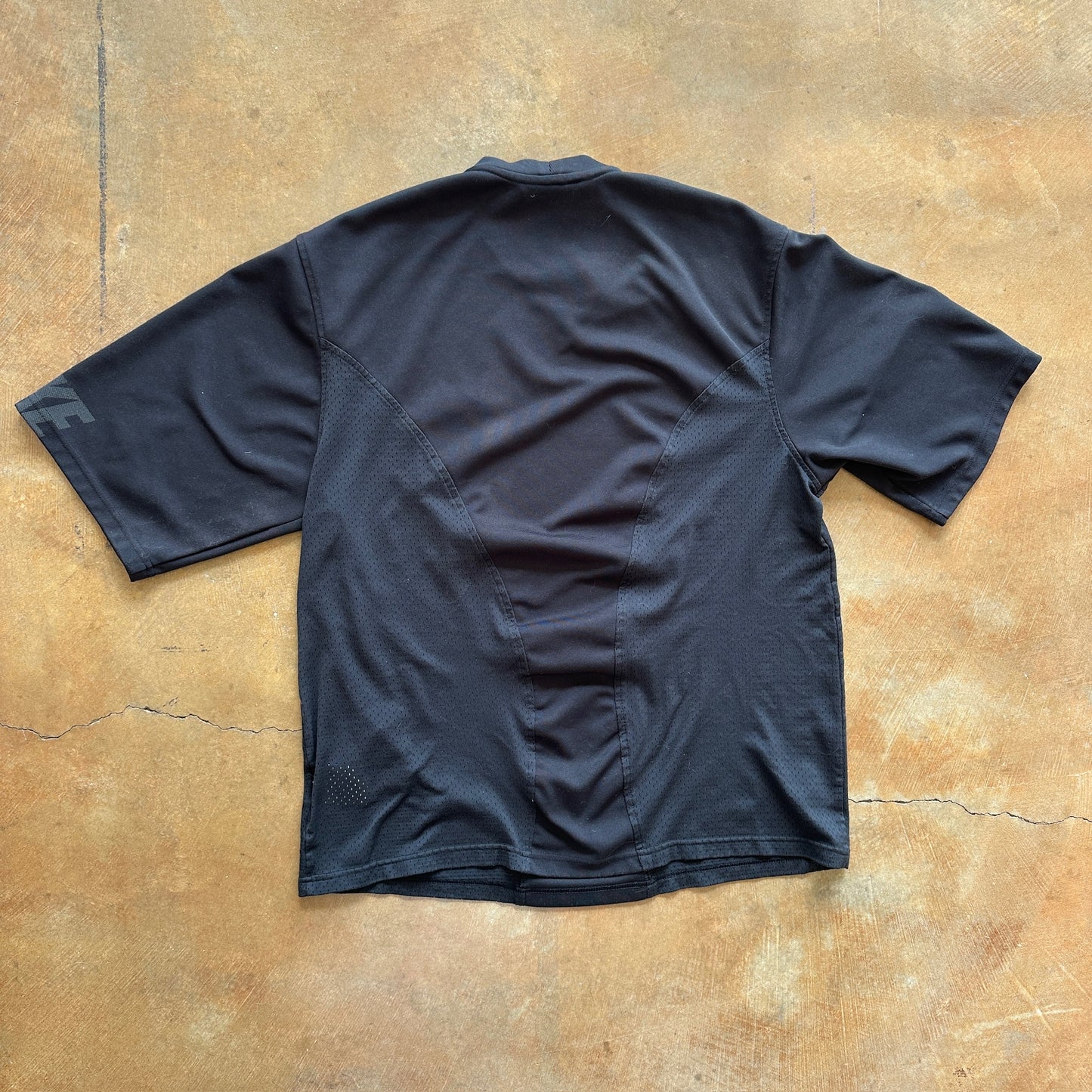 Nike Activewear Black Soccer Shirt y2k Silver Tag 00's - L