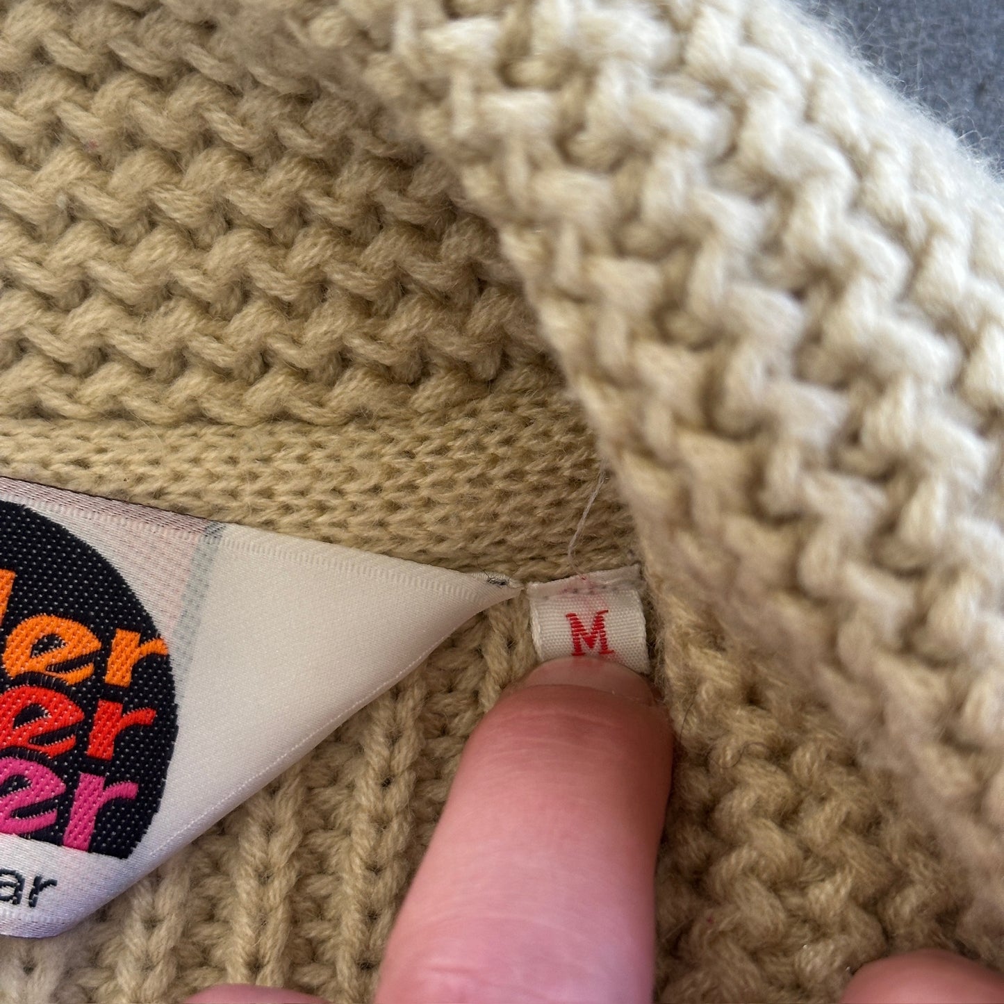 Miller Outerwear Horse Cowichan Sweater Beige Knit 80's - M