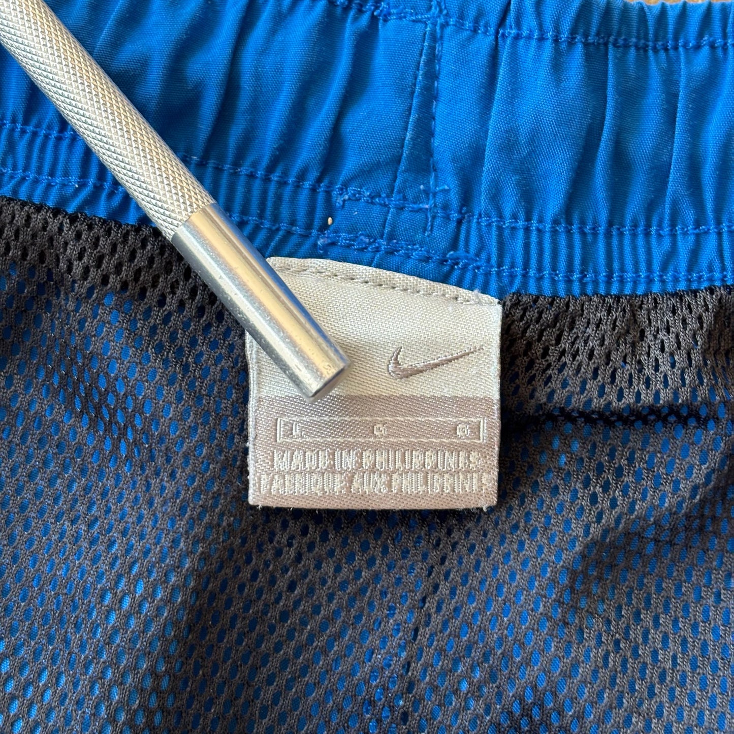 Nike Spellout Mesh Lined Blue Baggy Gym Shorts 10' 00's - L