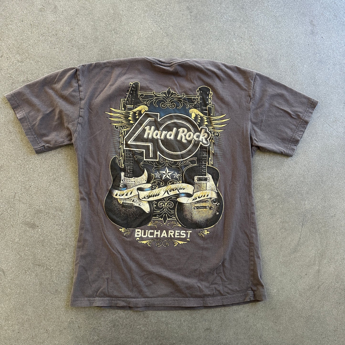Hard Rock Cafe 40th Anniversary Still Rockin Graphic Shirt 00's - S