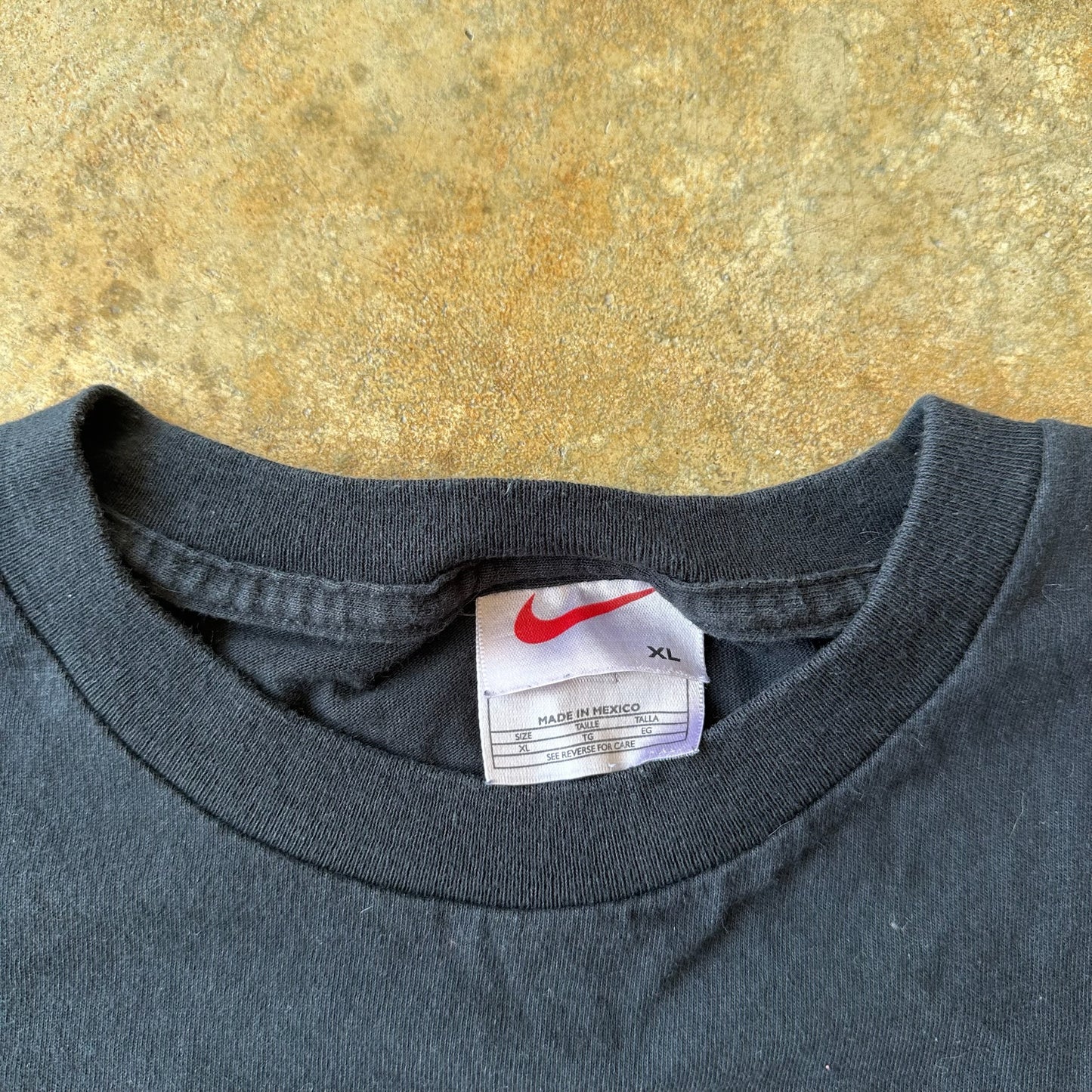 Nike Distressed Black T-Shirt 90's - XL