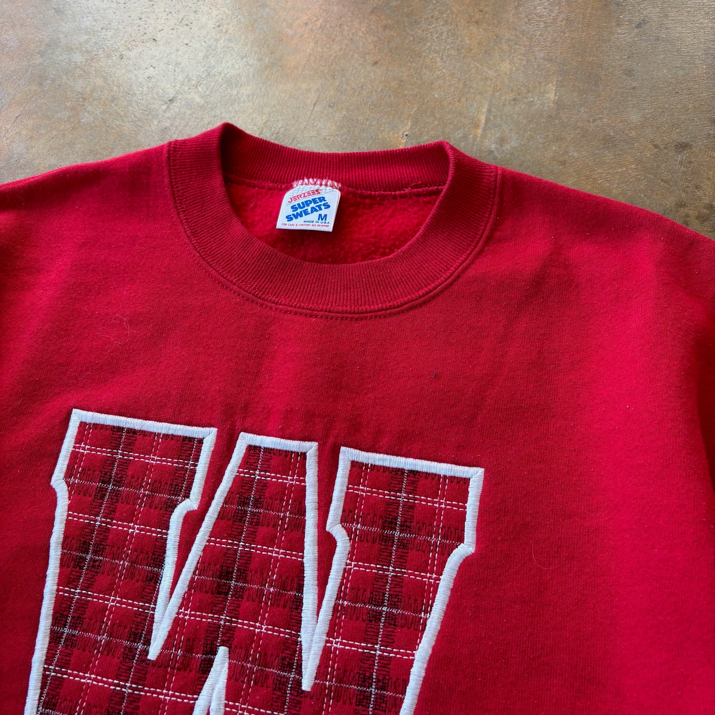Embroidered West College Embroidered School Logo Crewneck Sweatshirt 90's - M