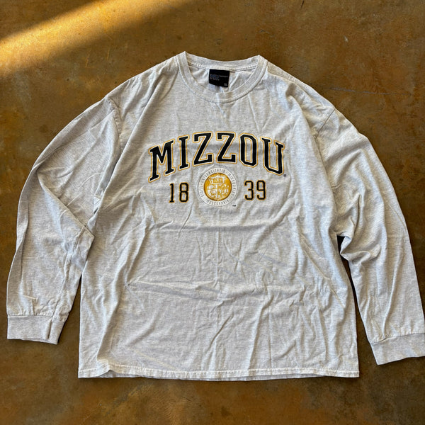 University of Missouri Mizzou Long Sleeve Spellout Shirt 00's - XL