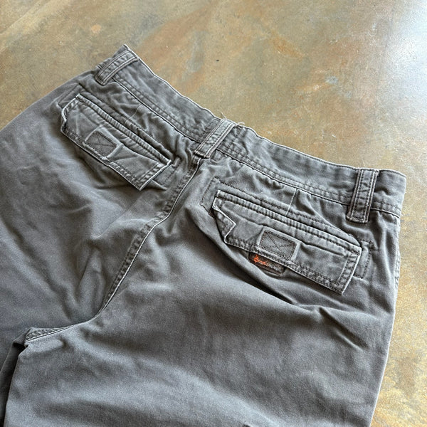 Red Head Cargo Shorts Baggy Skater 00's - 32 hover