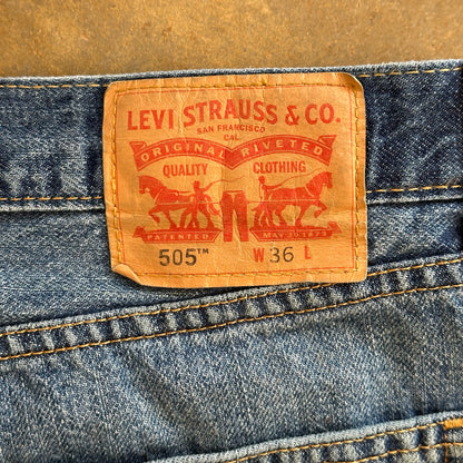 Levi's 505 Blue Jean Shorts 00's - 36