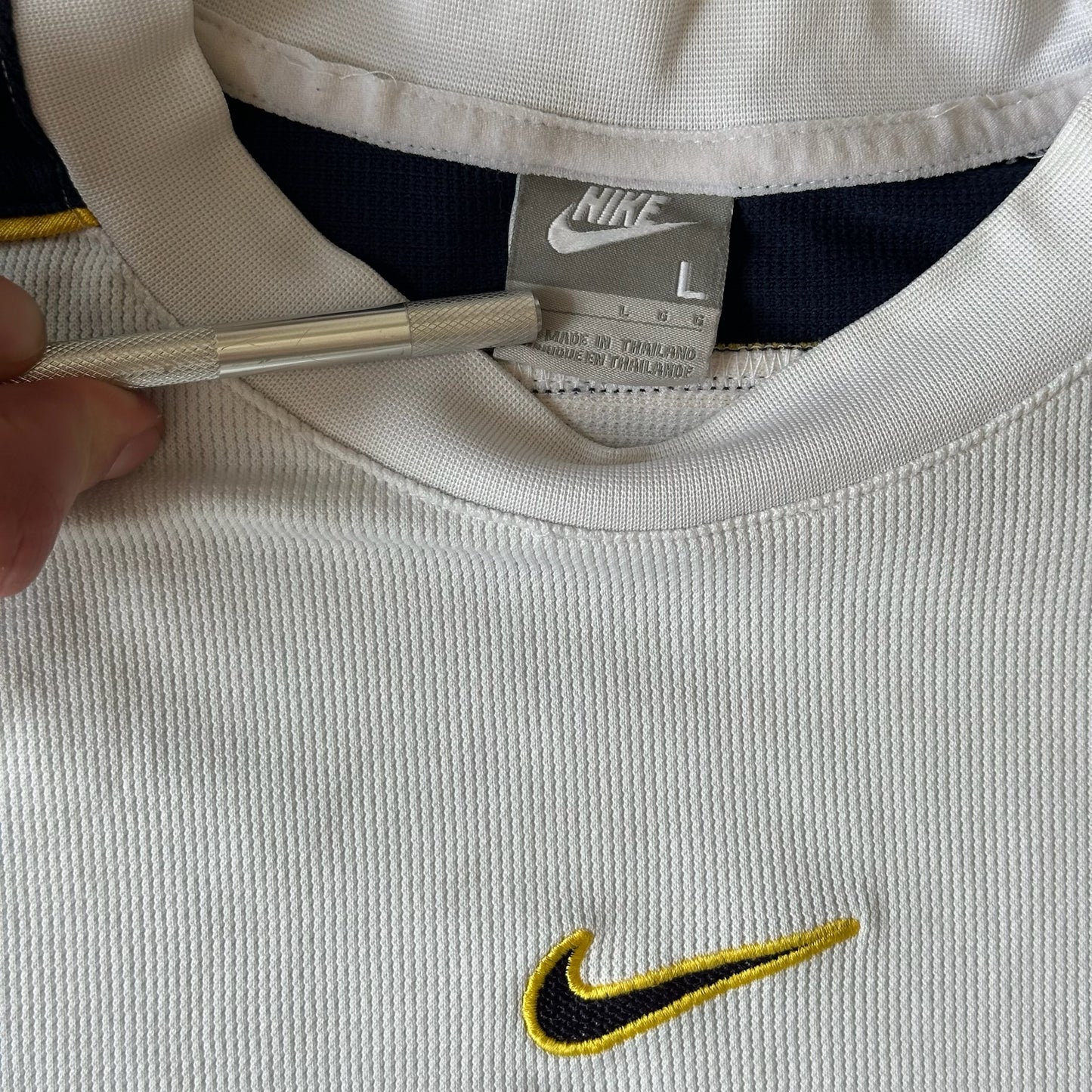 Nike Center Mini Swoosh White Gold T Shirt Basketball 90's - L