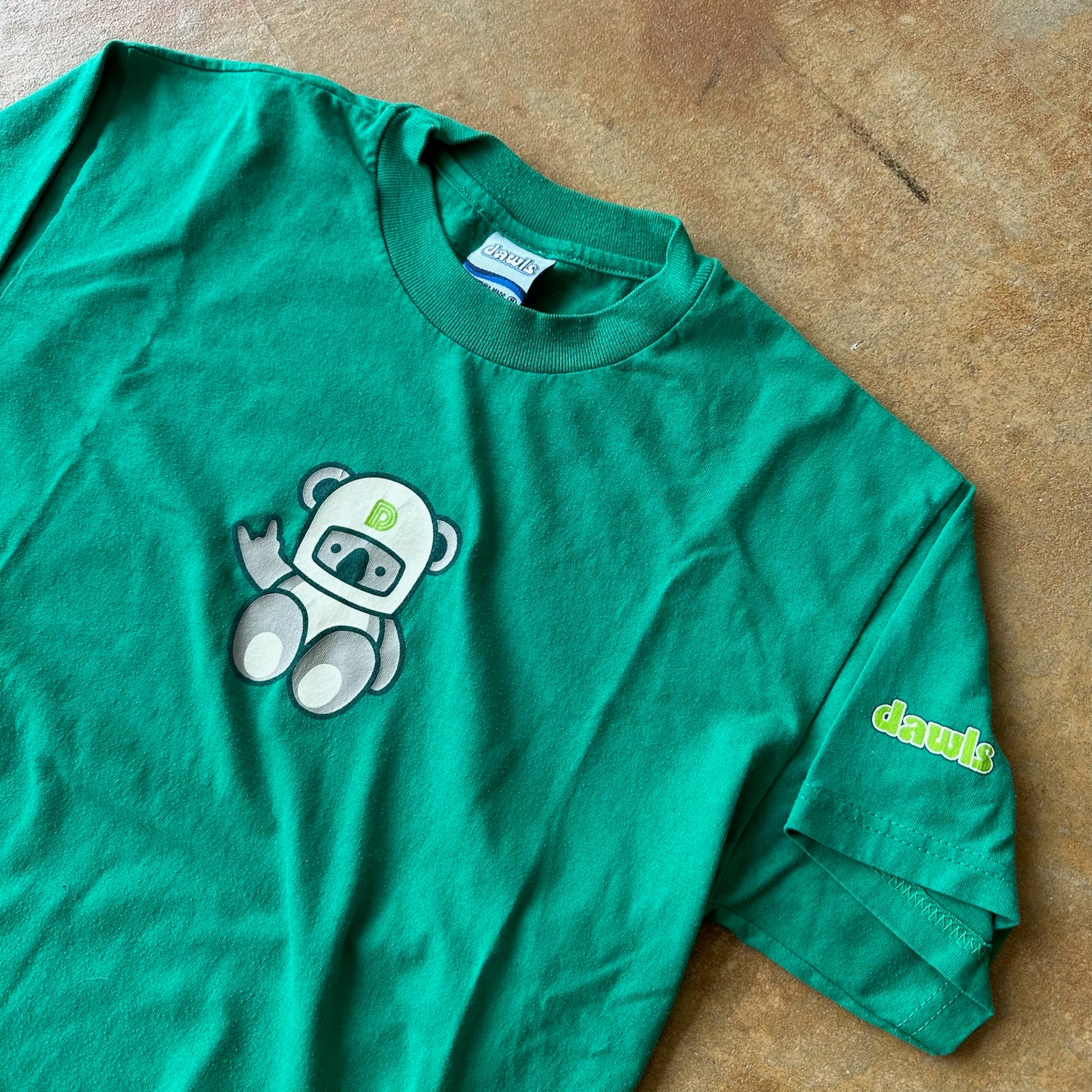 Dawls Skateboard Koala Bear Logo Glow in the Dark Green Shirt 90's - Youth M