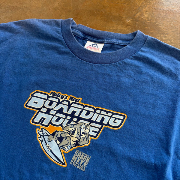 Finley's Reef Boarding House Surfing Shark Graphic Shirt 90's - 2XL hover