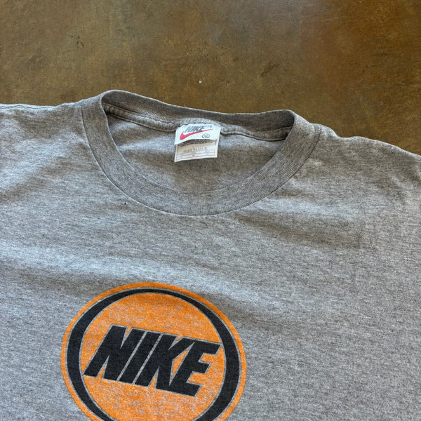 Nike Basketball Center Logo Double Sided Faded Graphic Oversized Shirt 90's - XL hover