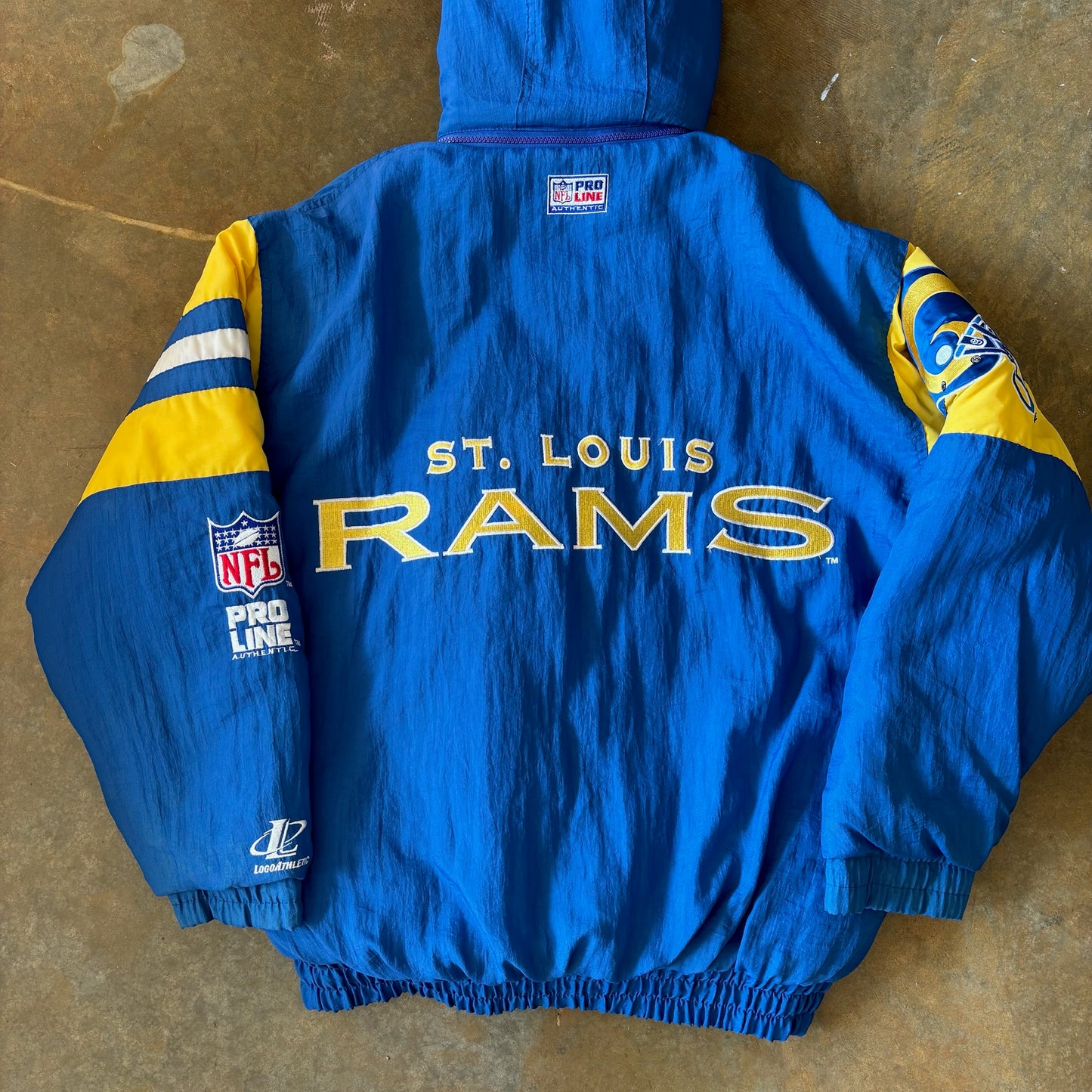 St. Louis Rams Logo Athletic Puffer Jacket NFL Pro Line 90's - L