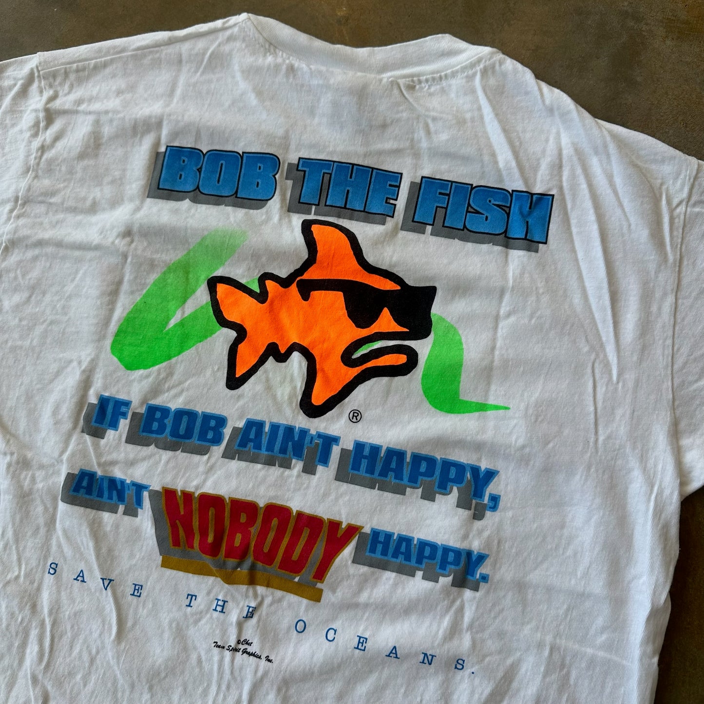 Bob the Fish Save the Ocean Graphic Shirt 90's - L