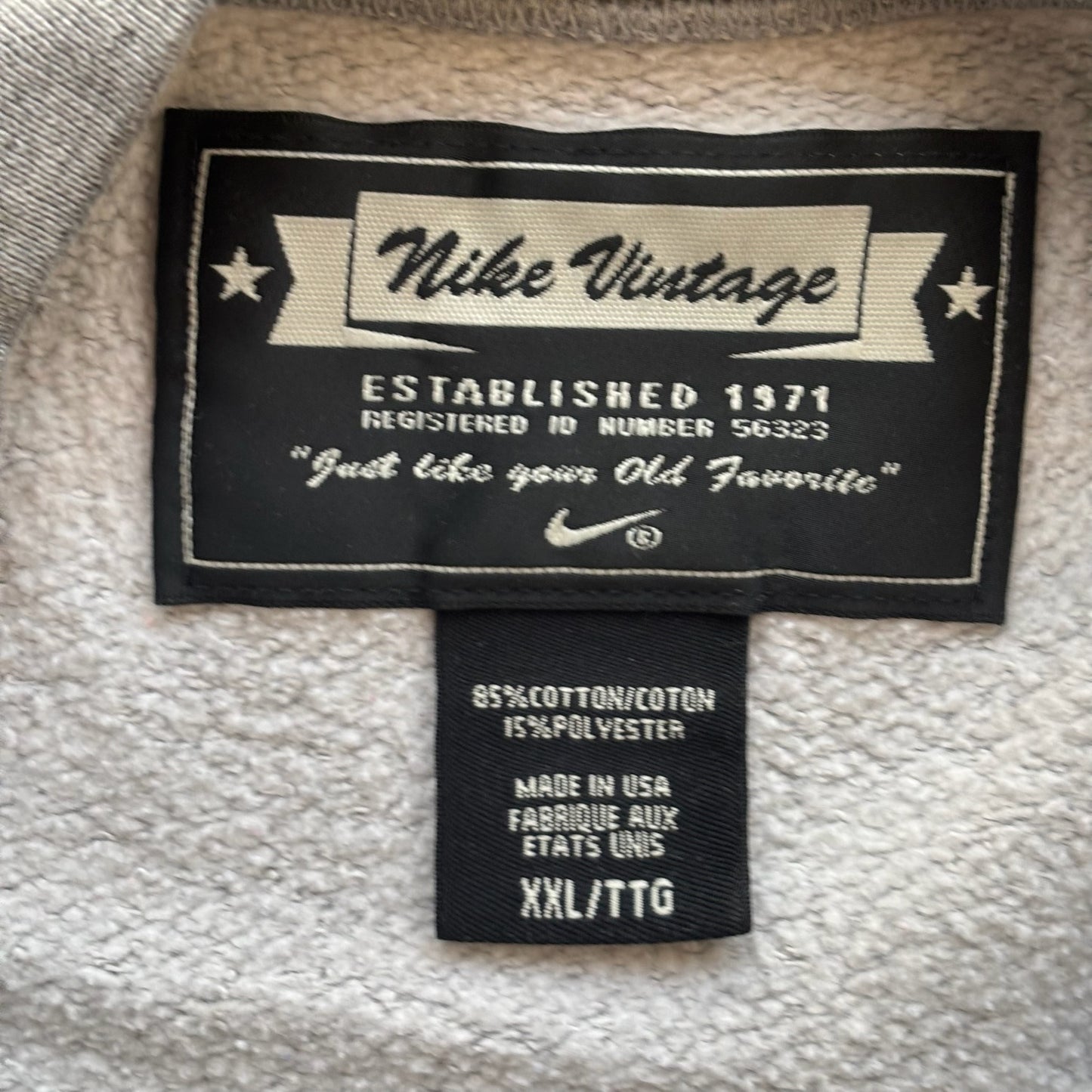 Nike Vintage Tag Nineteen Seventy One Graphic Center Swoosh Sweatshirt - 2XL
