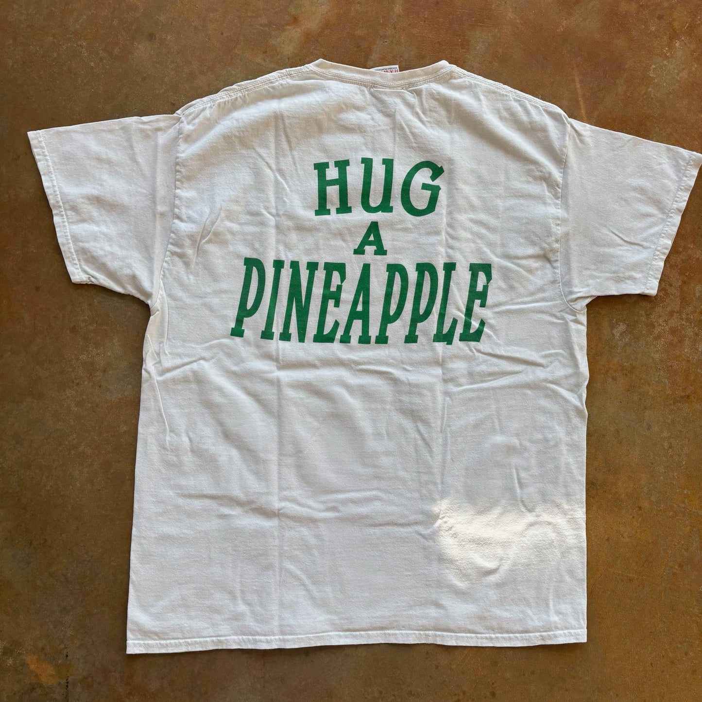 Dole Hawaii Pineapple Double Sided 'Hug A Pineapple' Graphic Shirt 90's - XL