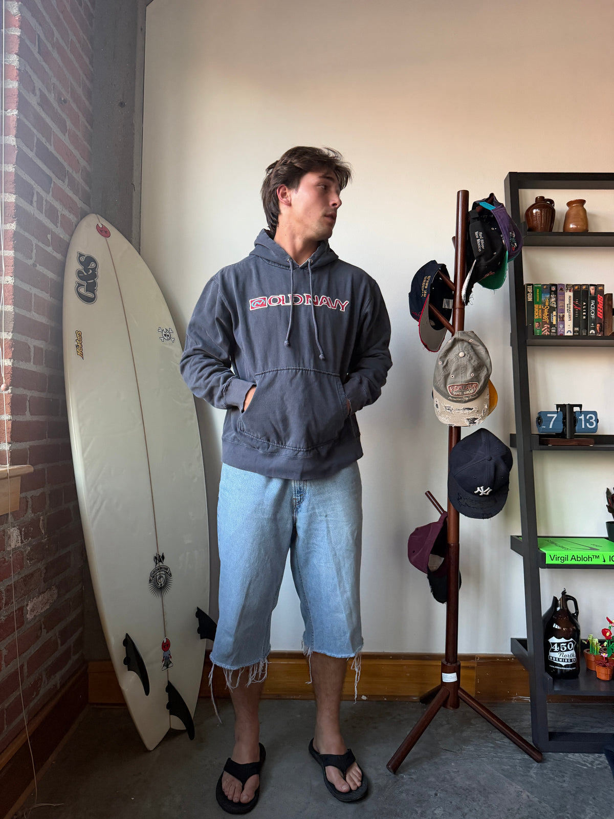 Old Navy Surf Embroidered Hoodie Sweatshirt Faded 90's - L