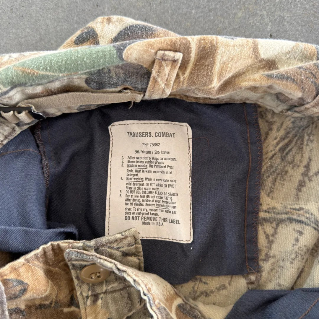 Distressed Cabelas Camo US Army Combat Trousers Double Knee Pants 90's - 34