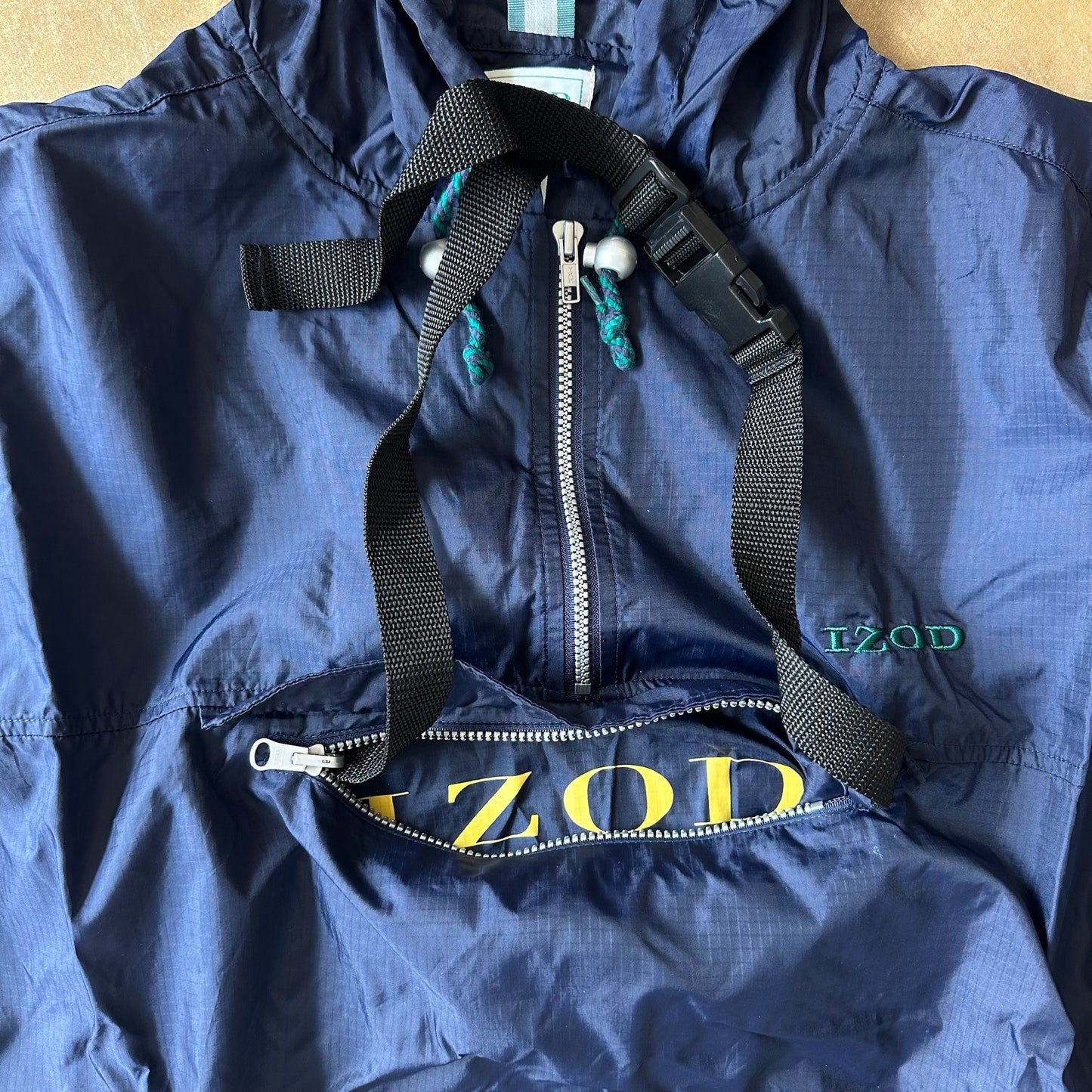 Izod Hooded Rain/Windbreaker Jacket Kangaroo Pouch 90's - L